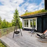 Сasa de vacaciones Family With Panoramic View Near Vikerfjellet *