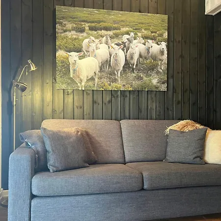 Family With Panoramic View Near Vikerfjellet Hébergement de vacances