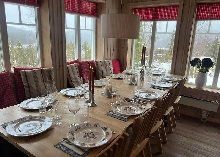 Family With Panoramic View Near Vikerfjellet Hébergement de vacances *