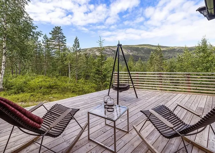 Family With Panoramic View Near Vikerfjellet * Honefoss